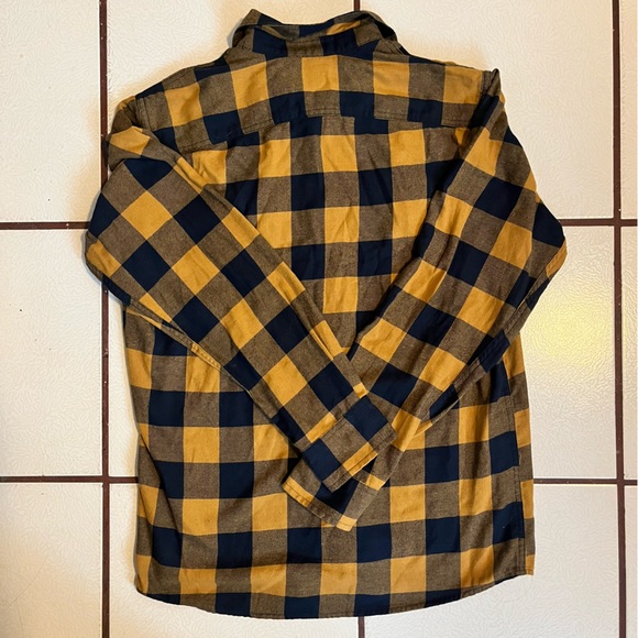 Medium Navy/ Yellow Plaid Wrangler Button Down Flannel - Picture 3 of 4